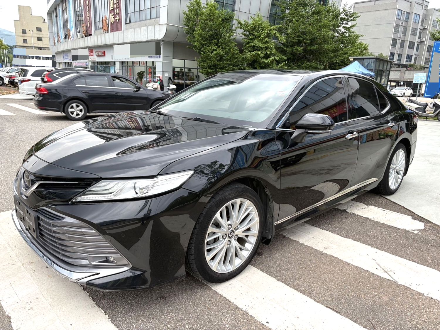 Used 2018 Toyota Camry 2.5L Luxury Sedan Export to Africa