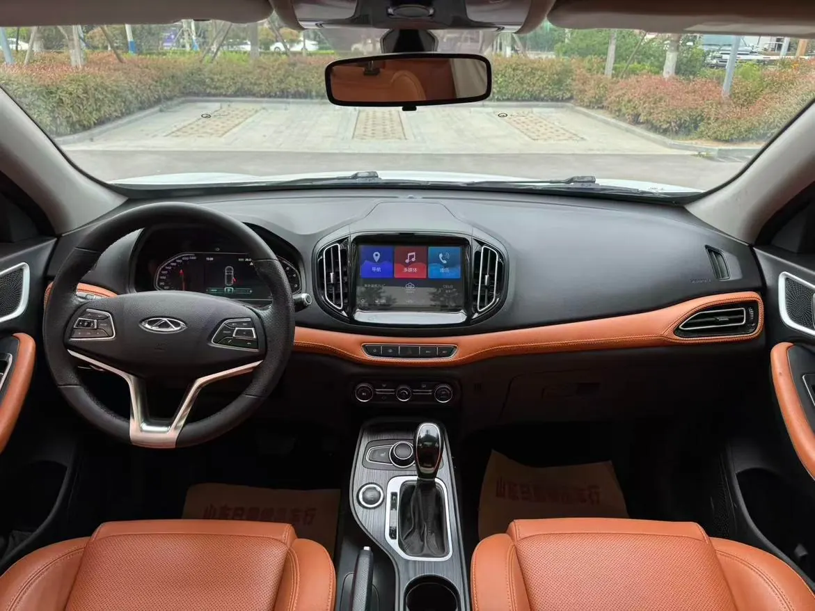 Chery Tiggo7 2.0L CVT photo 8