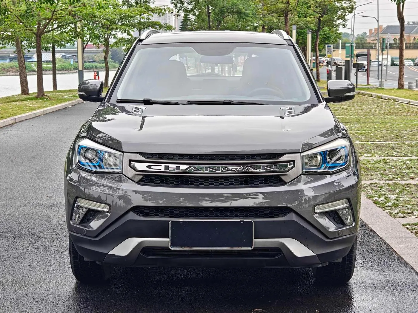 Changan CS75 1.5T photo 2