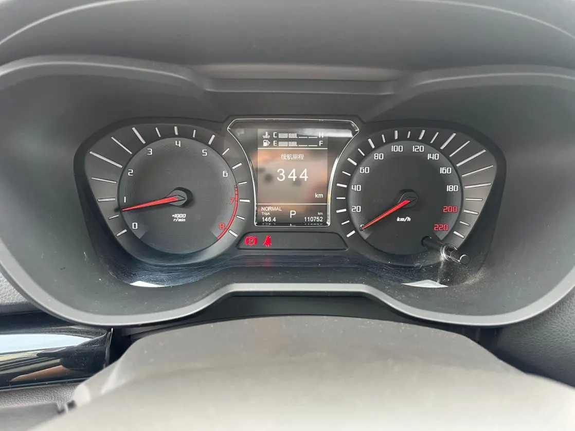 GAC Trumpchi GS4 1.5T photo 4