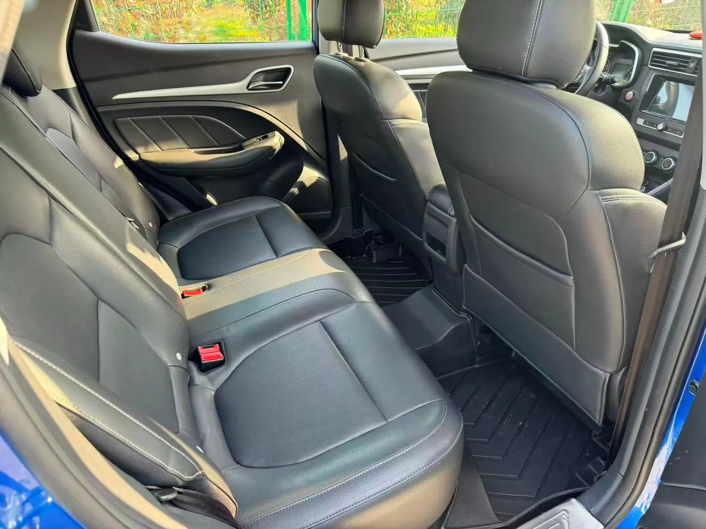 MG ZS 1.5L photo 9