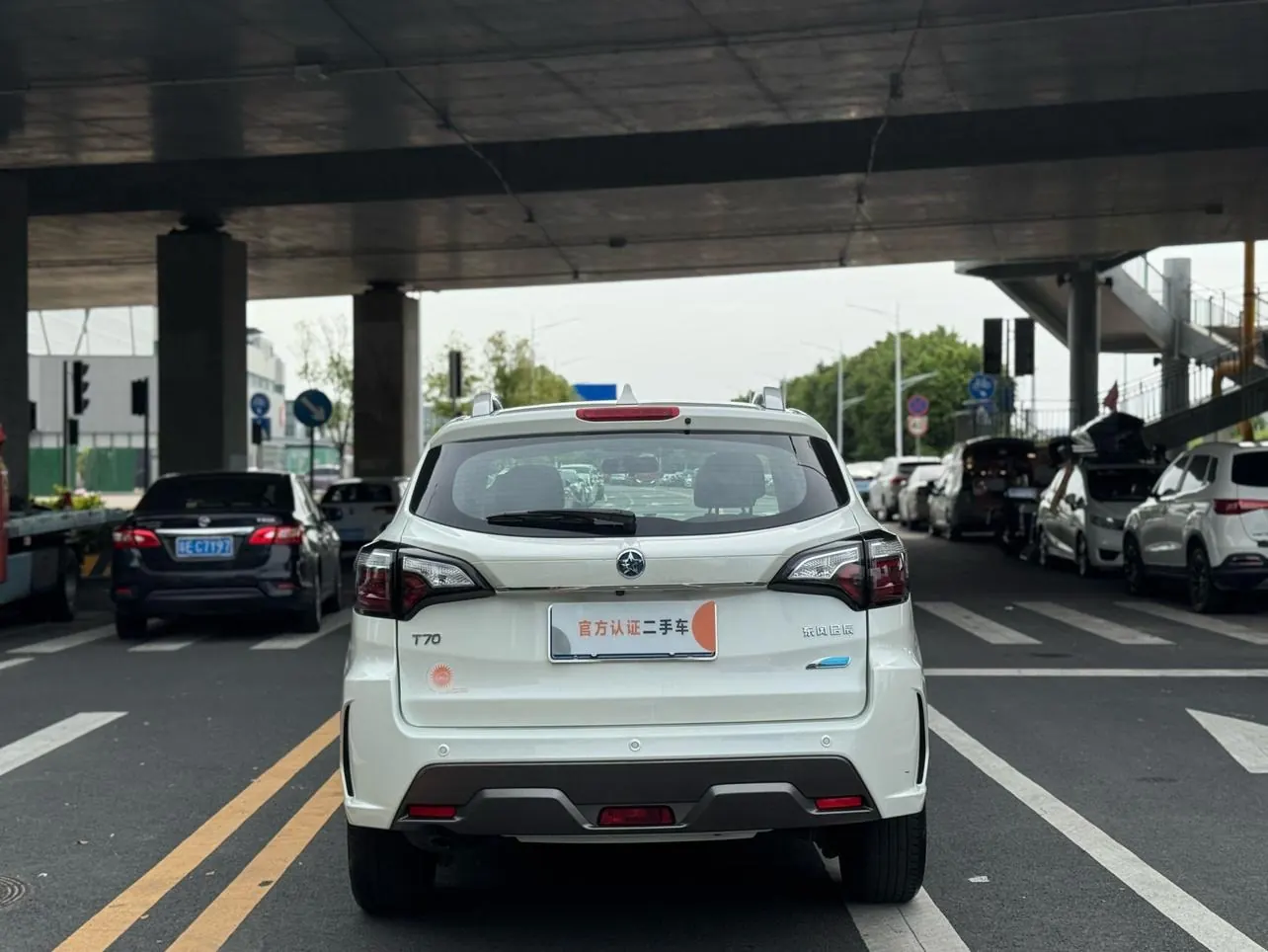 VenuciaT70 2.0L CVT photo 5
