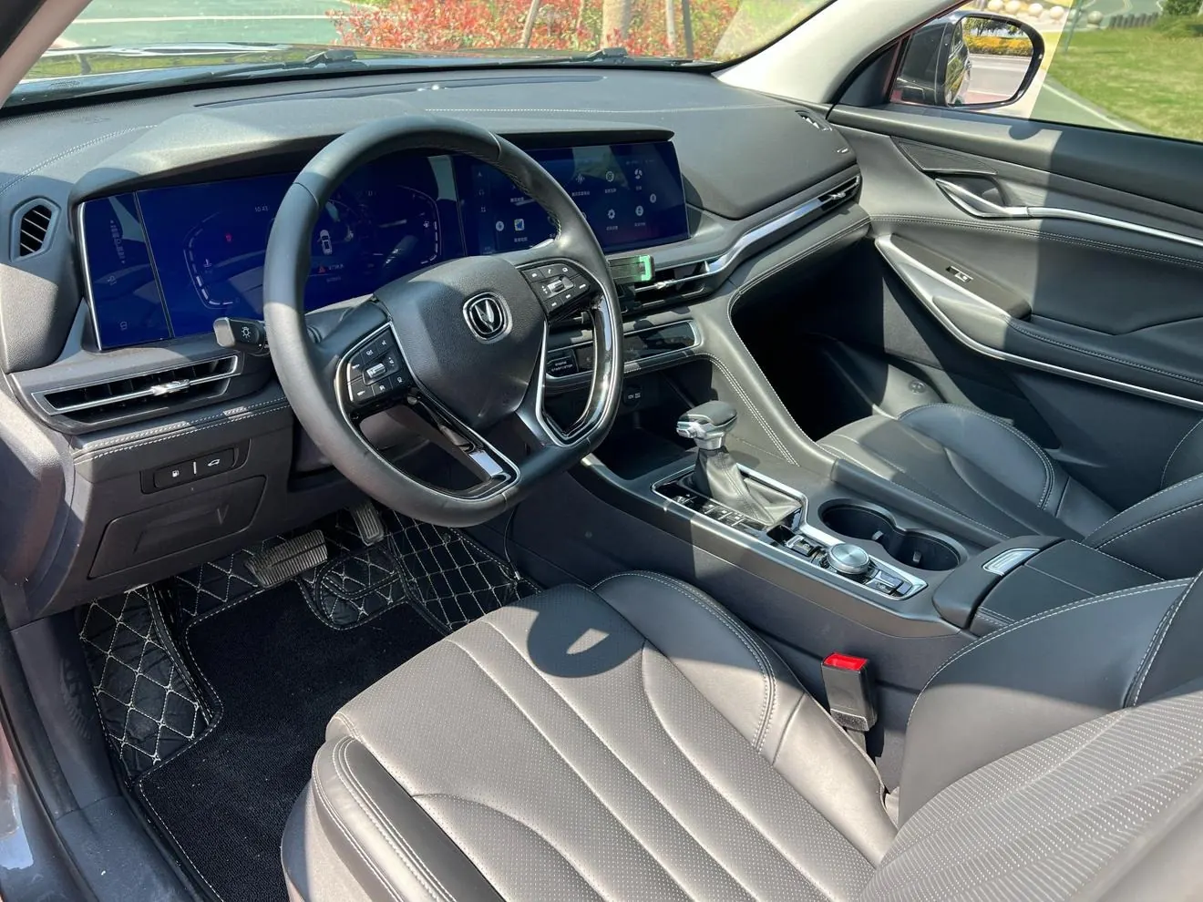 Changan CS75 PLUS 1.5T photo 8
