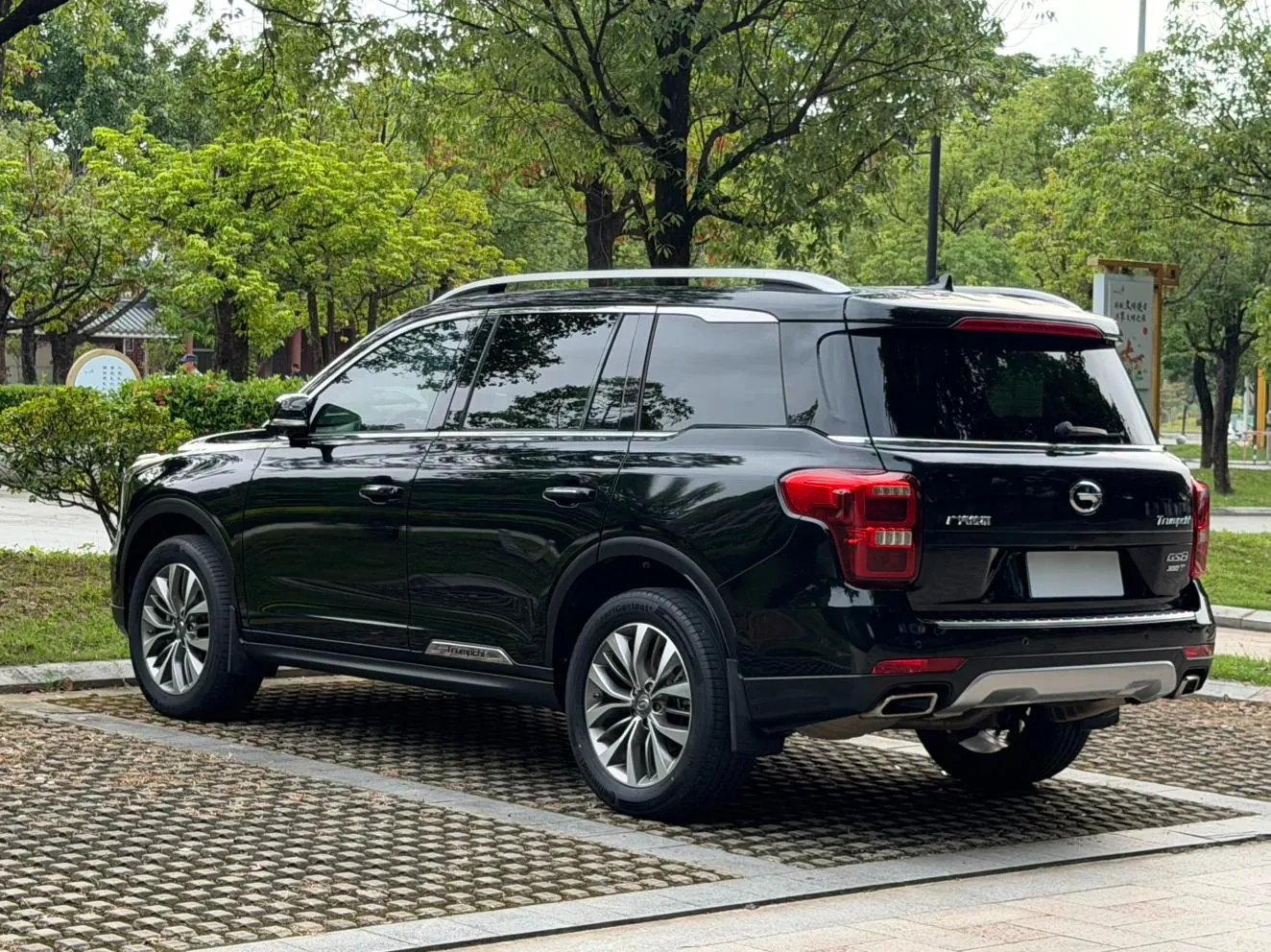GAC Trumpchi GS82.0T photo 8