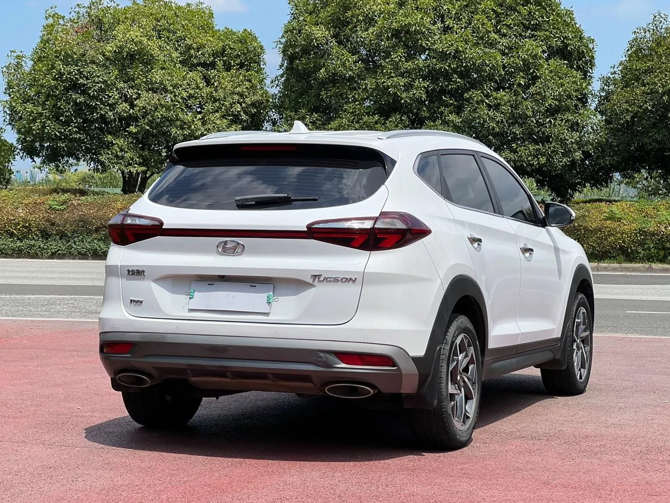 Hyundai Tucson 280TGDi photo 5