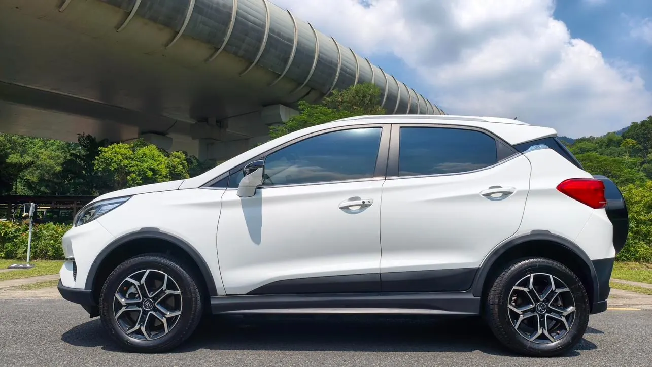 BYD Yuan Pro 401KM 8000 photo 4