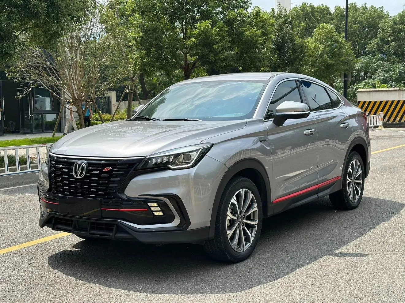 Changan CS85 COUPE 1.5T