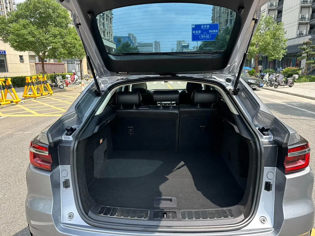 Changan CS85 COUPE 1.5T photo 9