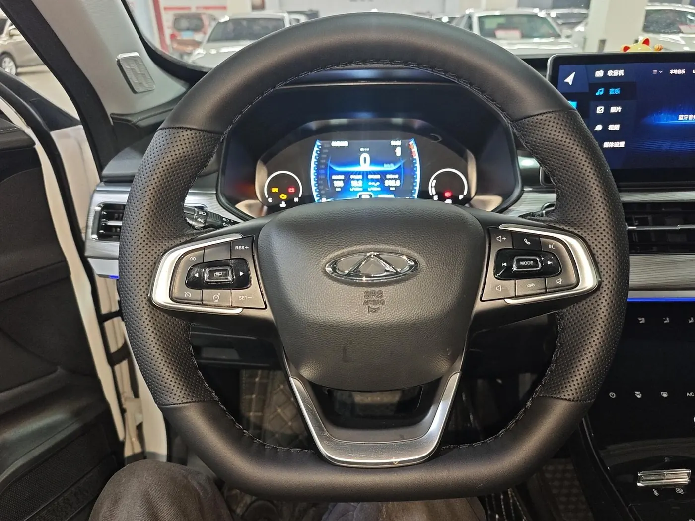 Chery Tiggo8 290TGDI + photo 11