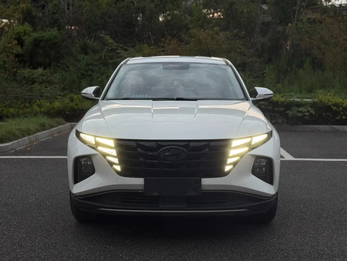 Hyundai Tucson Hyundai TucsonL 1.5T GLX photo 2