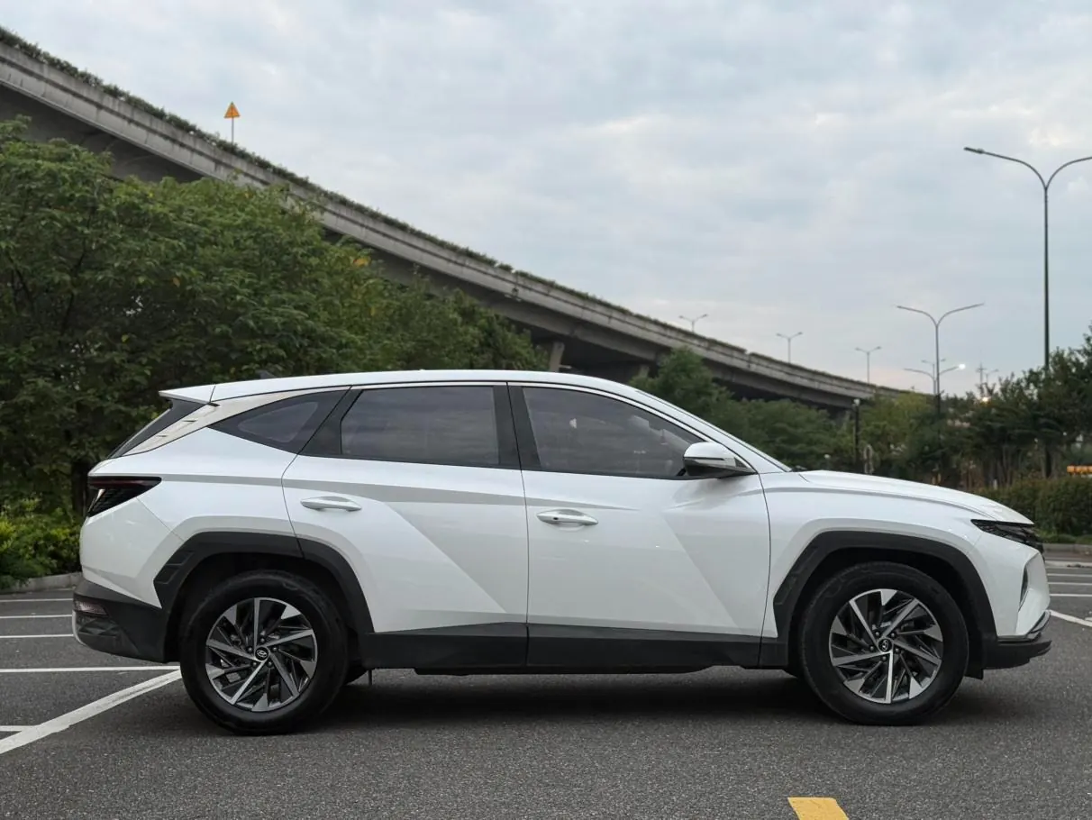 Hyundai Tucson Hyundai TucsonL 1.5T GLX photo 9