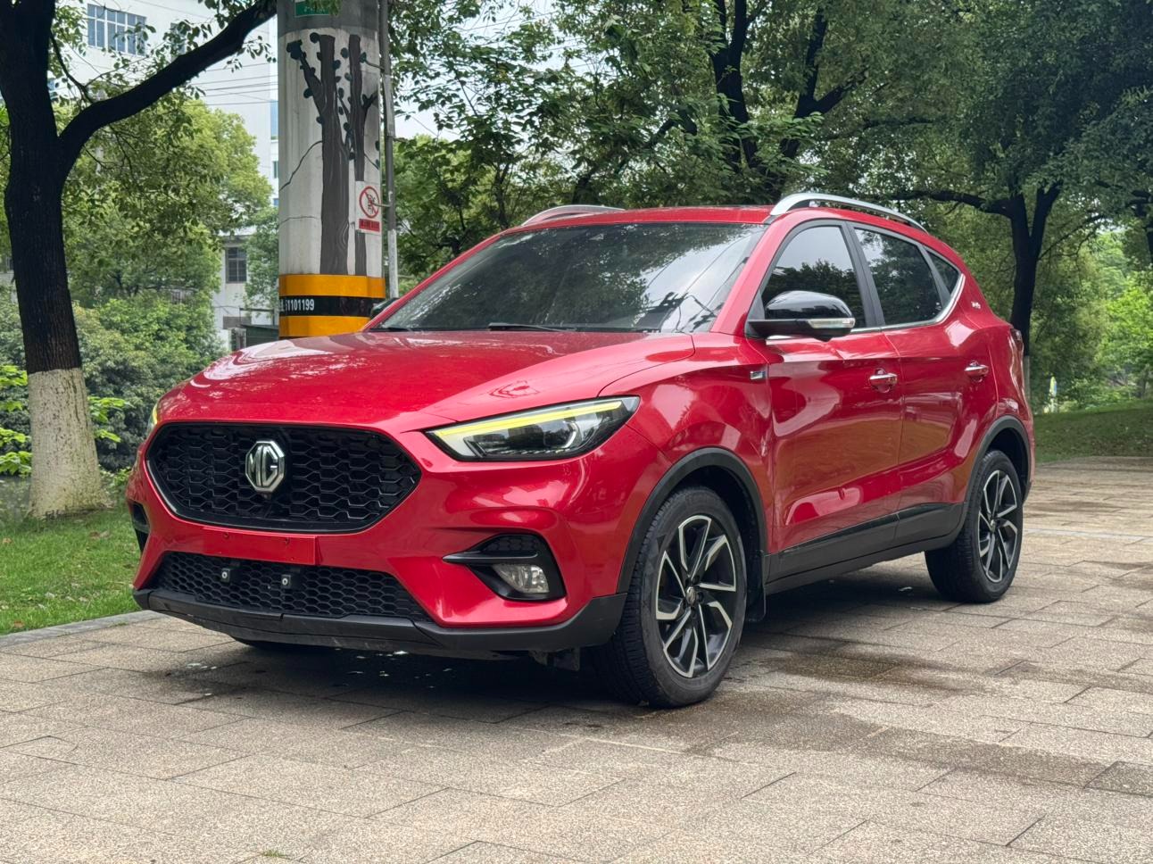 2021 MG ZS Red