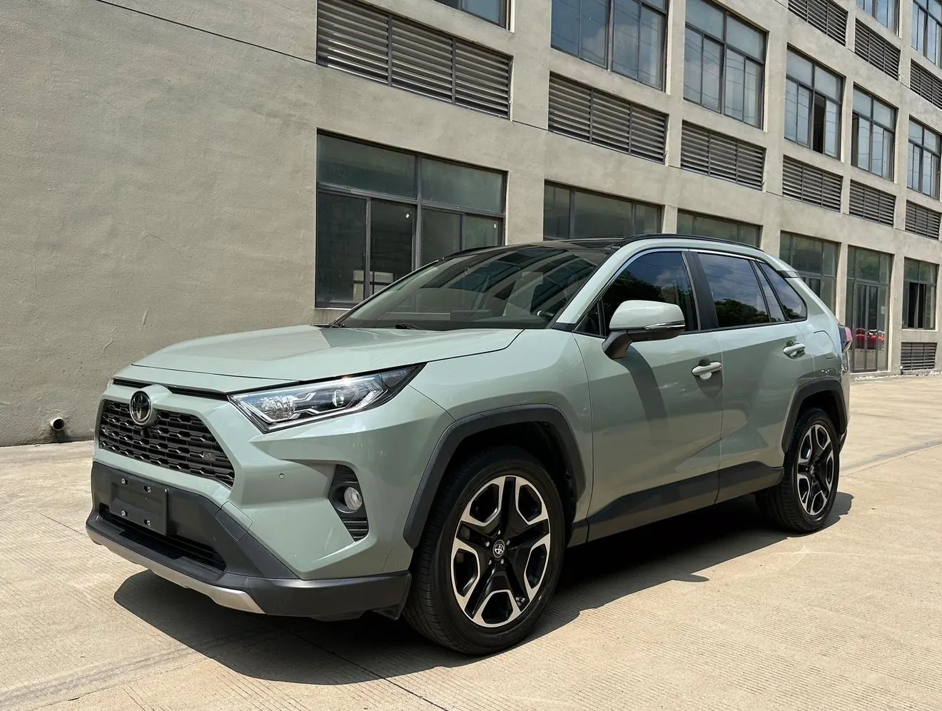 Toyota RAV4 2.0L