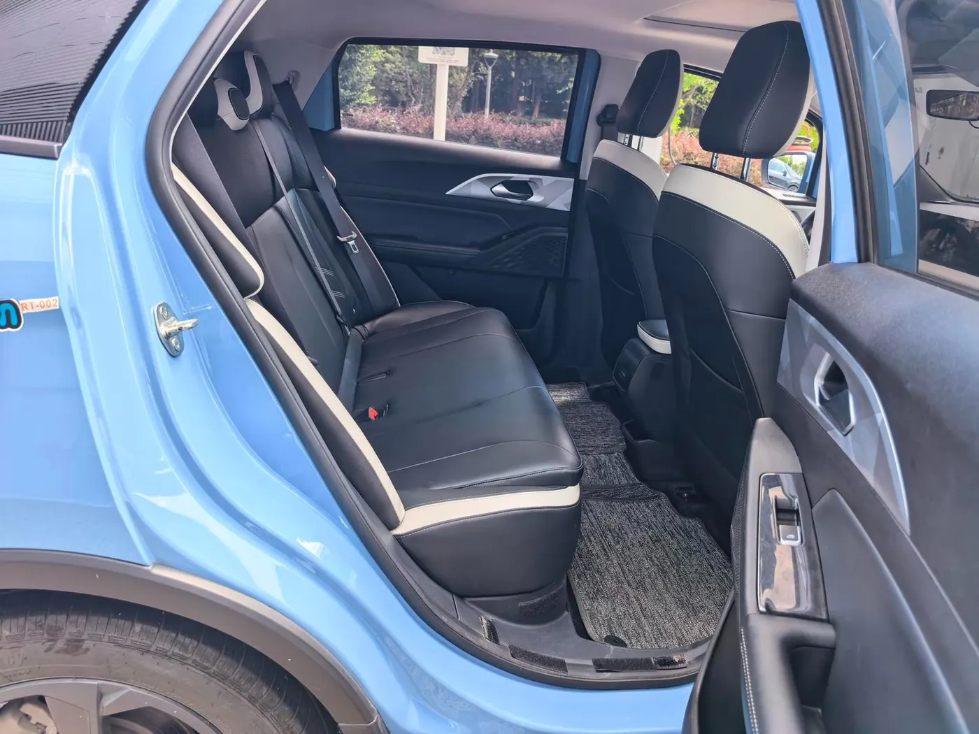 Geely Geometry E Firefly 401KM photo 10