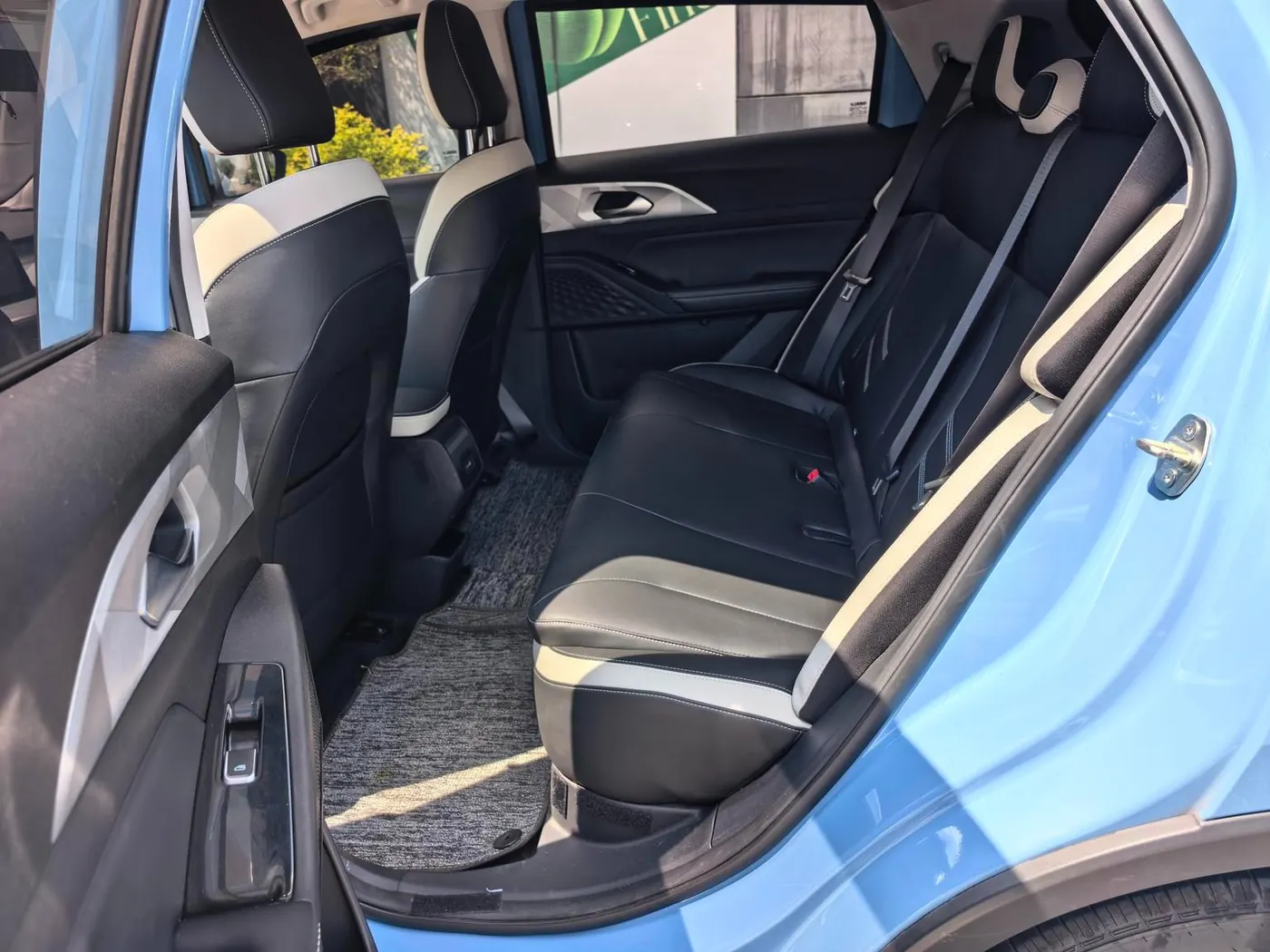 Geely Geometry E Firefly 401KM photo 9