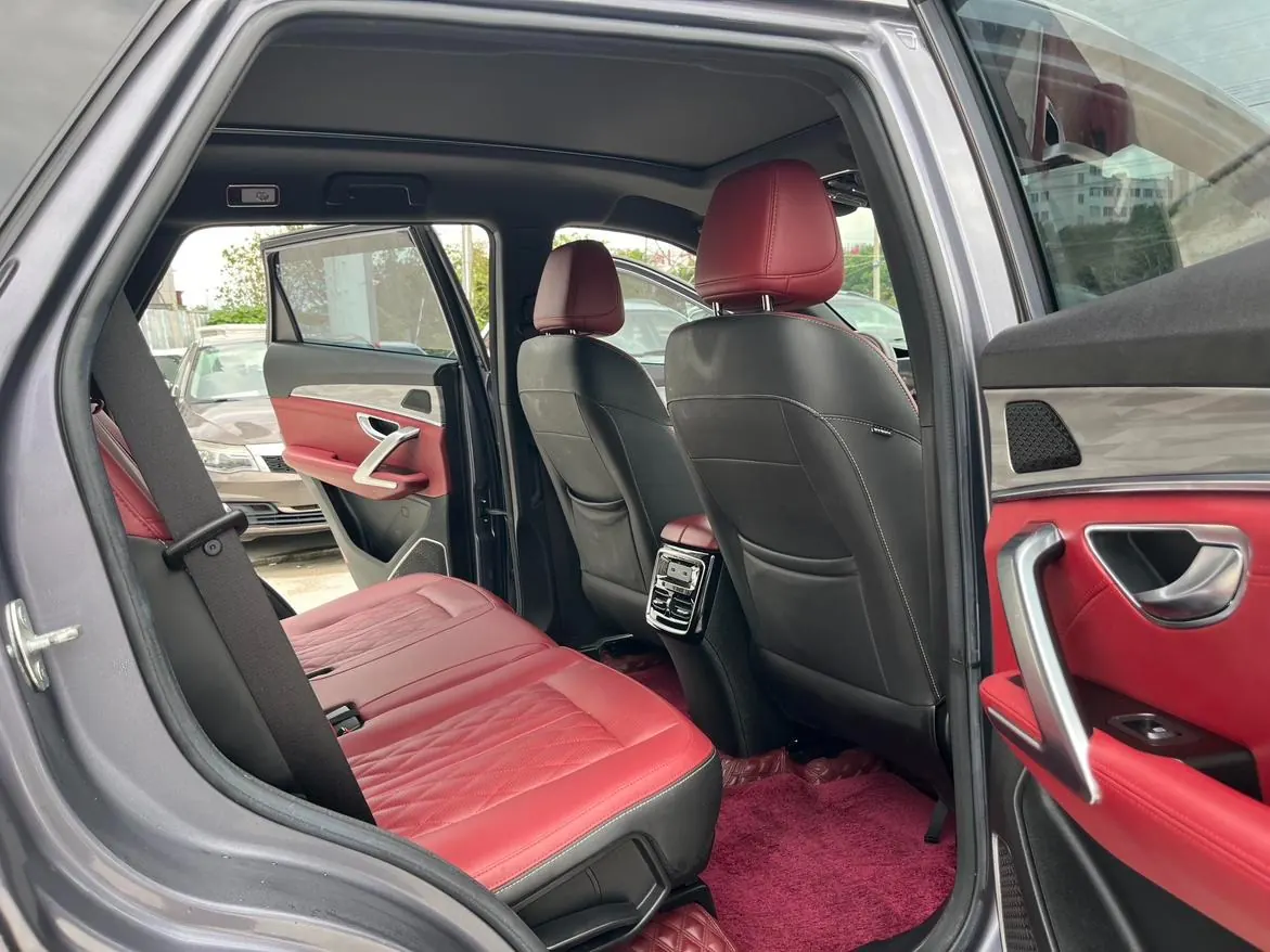 Jetour X70 PLUS 1.6T DCT photo 9