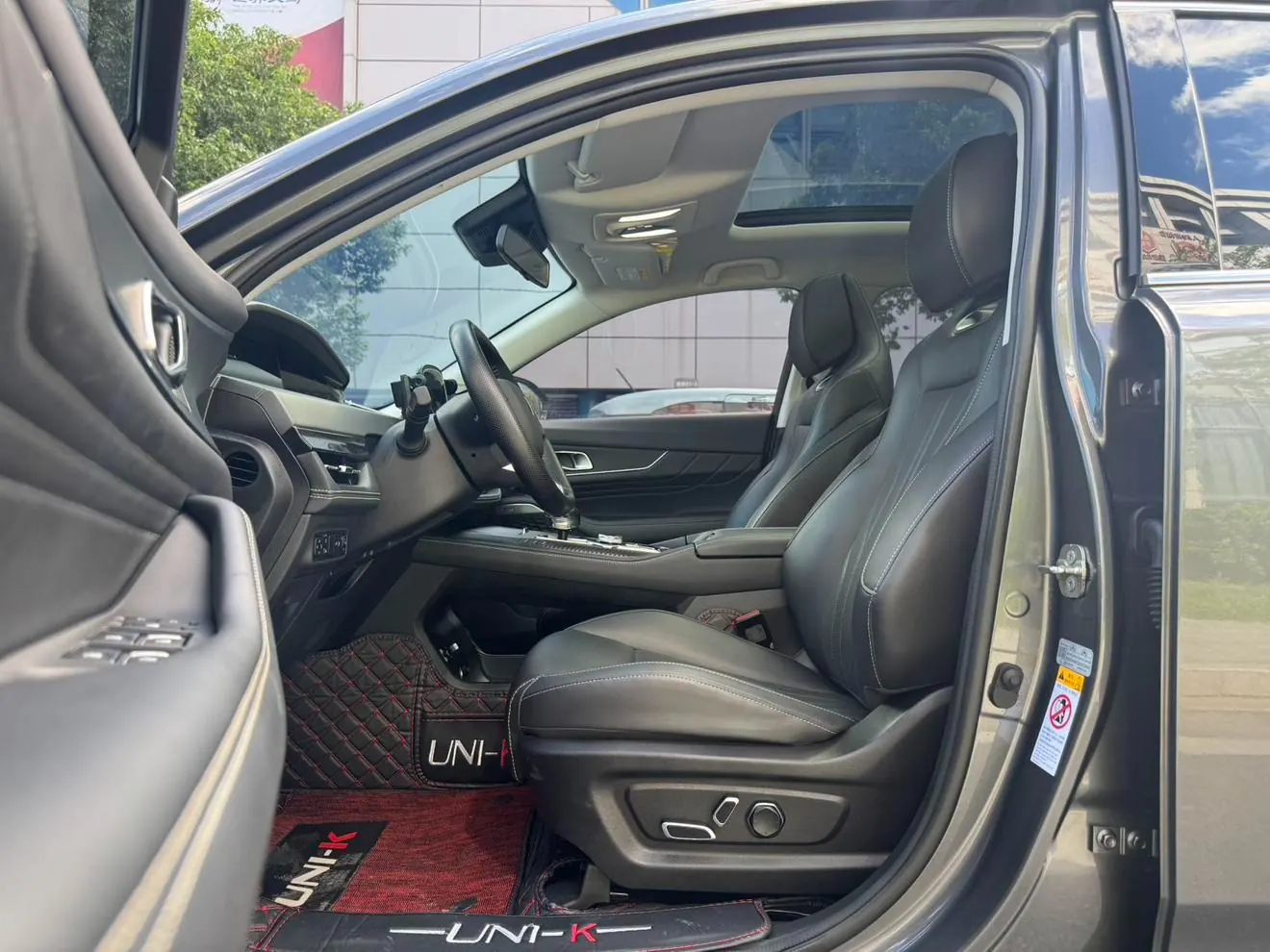 Changan UNI-K 2.0T photo 8