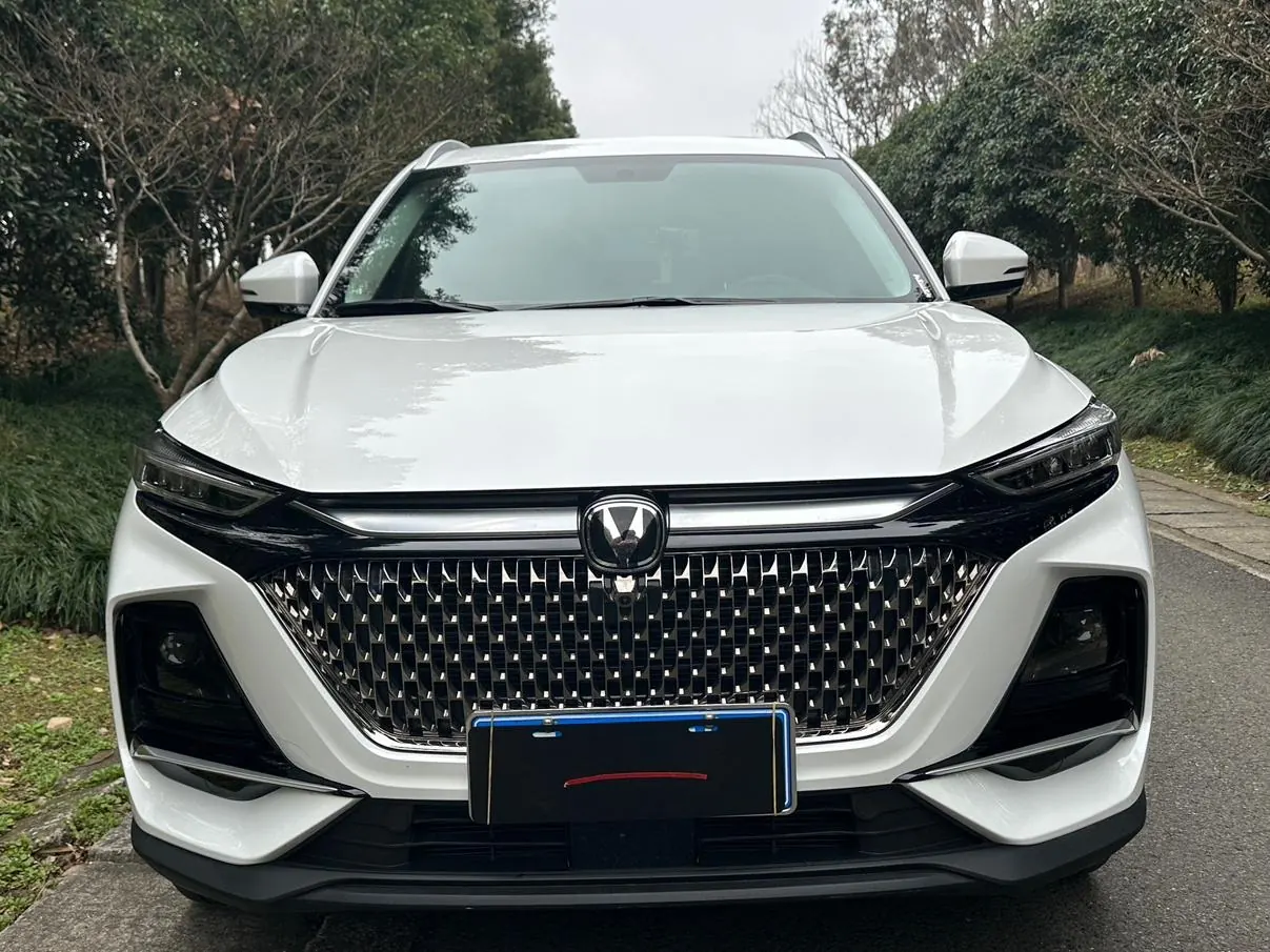 Changan X7 PLUS 1.5T DCT photo 2