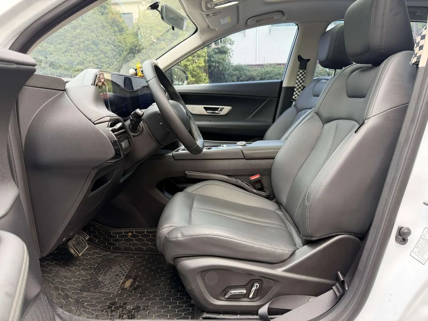 Dongfeng Aeolus Haohan 1.5T photo 8