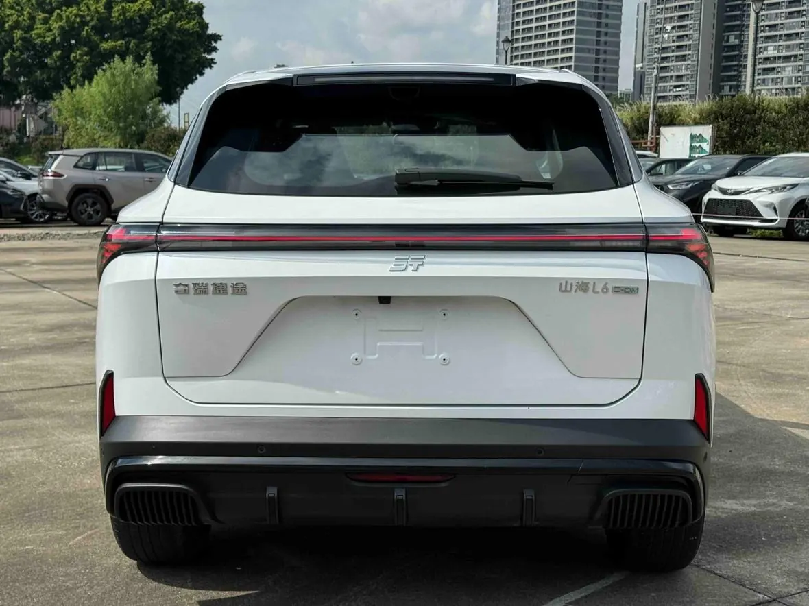 Jetour Shanhai L6 1.5TD MAX photo 6