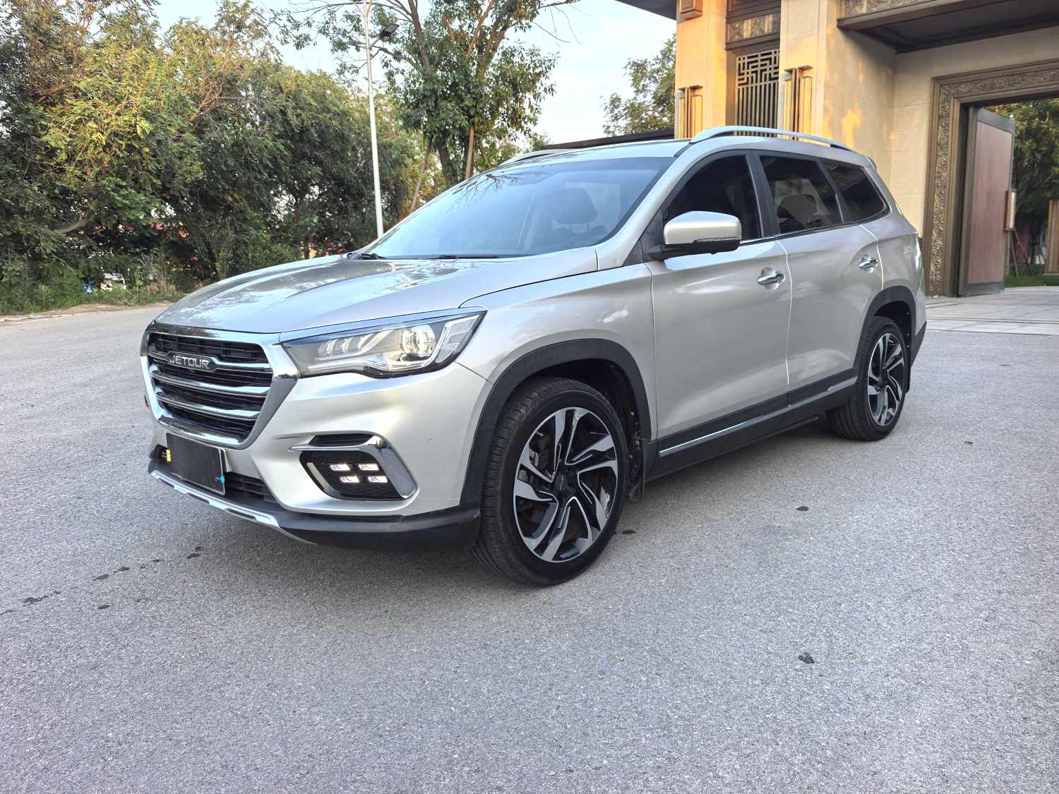 2022 Jetour X90