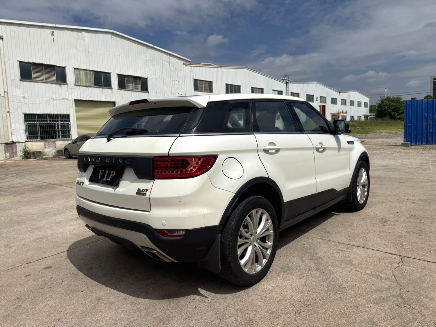2017 Lufeng X7